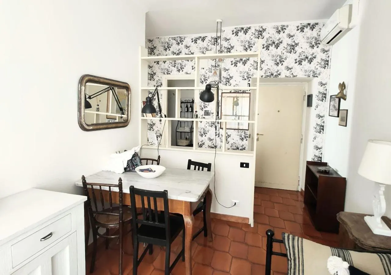 Apartamento Appartamento Al Pigneto - 5 Minutes From Metro Itália